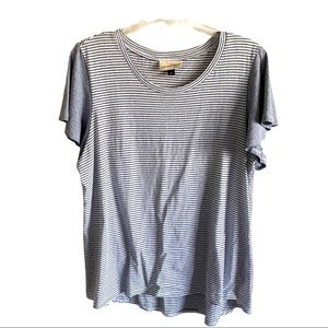Universal Thread tee